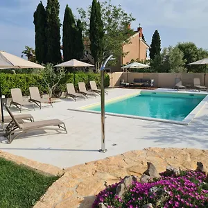 https://apartmani-grzinic.in-istria.net